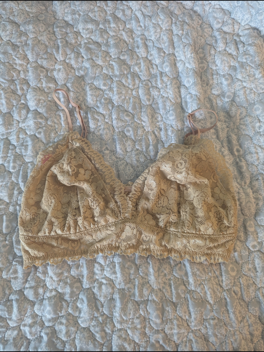 Aritzia Talula Lace Bralette Size M